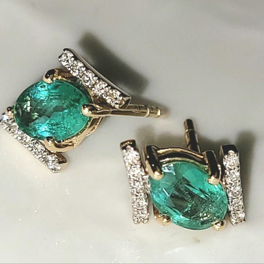 Emerald with natural diamonds in 14k gold earrings